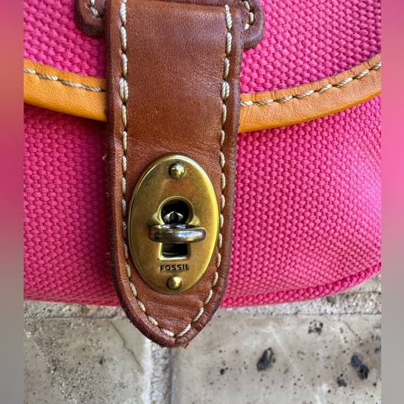 FOSSIL Austin Small Flap Pink Canvas Crossbody Bag - Picture 6 of 14